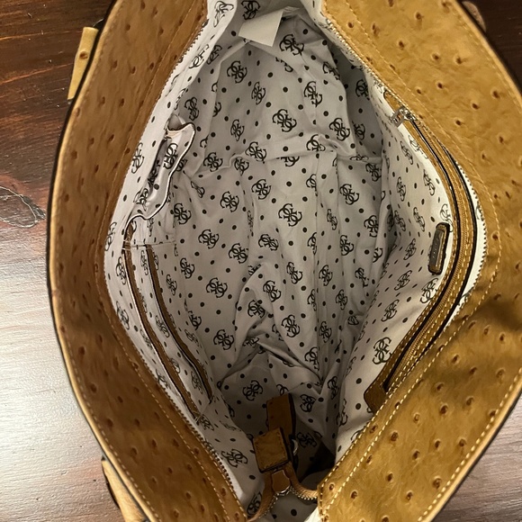 Guess Ostrich Purse - Picture 7 of 7